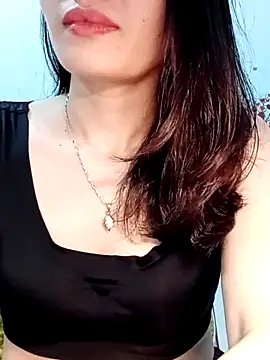 Snapshot of Hinna_x chatting on April 2026 01:53:02 PM Hinna x online show from April 2026 01:53:02 PM