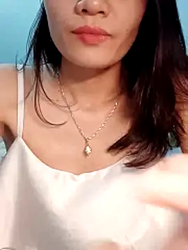 Snapshot of Hinna_x chatting on May 2026 02:17:02 AM Hinna x online show from May 2026 02:17:02 AM