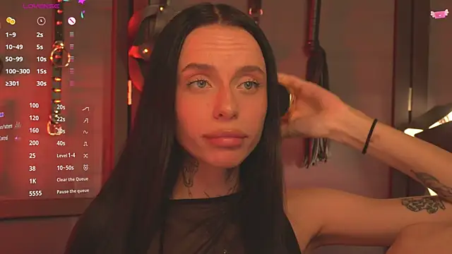 livia starwars online show from October 2025 09:48:02 PM