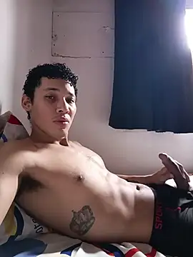 RuiMaddoox online show from October 2025 05:58:02 PM