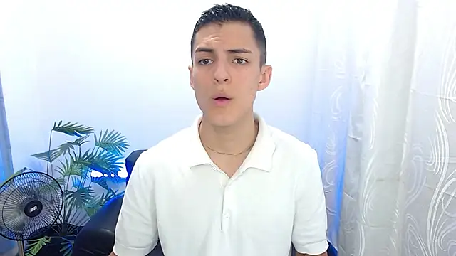 Matiius18 online show from September 2025 02:07:02 PM