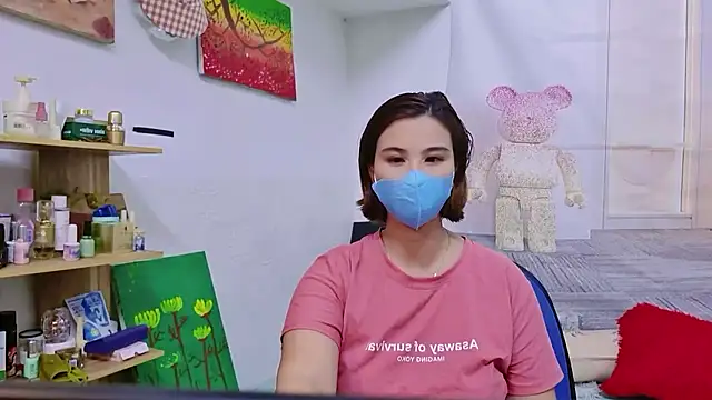 Snapshot of MichiLovely chatting on September 2025 02:21:01 PM MichiLovely online show from September 2025 02:21:01 PM