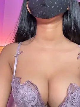 Neha18 online show from April 2026 01:25:02 PM
