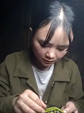 Chaotam1 online show from November 2025 12:31:02 AM