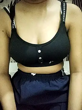 Snapshot of Nikita-Singh88 chatting on October 2025 03:18:02 PM Nikita-Singh88 online show from October 2025 03:18:02 PM