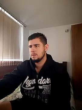 ryan evanss online show from September 2025 02:33:02 PM