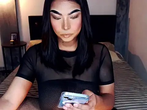 xTrixieMae online show from April 2026 03:45:02 AM