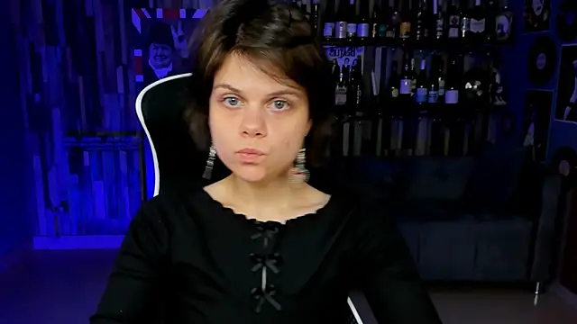 EllieMurler online show from September 2025 09:00:02 AM