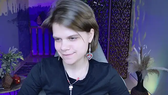 EllieMurler online show from October 2025 09:17:02 AM