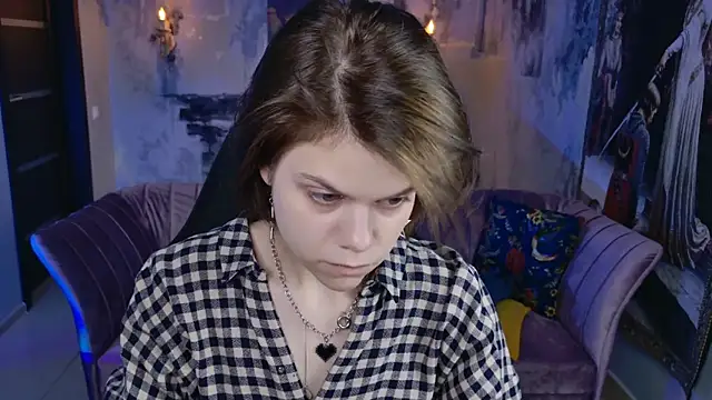 EllieMurler online show from October 2025 09:02:01 AM