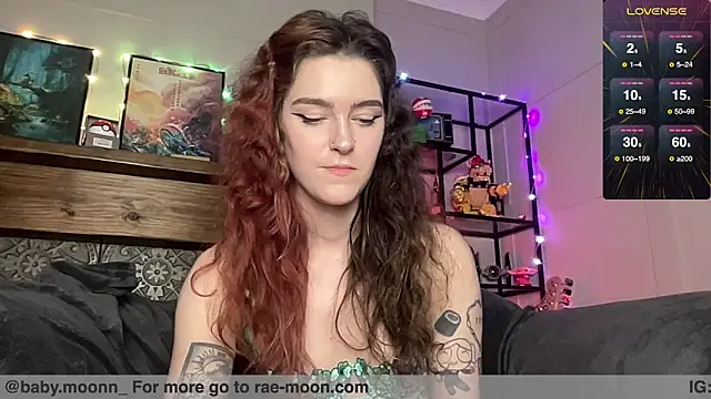Snapshot of rae_moonn chatting on May 2026 05:42:01 PM rae moonn online show from May 2026 05:42:01 PM