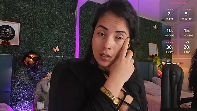 Linagh  online show from January 2026 11:34:02 AM