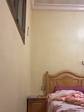 Mroma89six online show from September 2025 07:07:02 PM