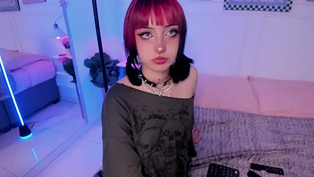 Zoe Lynch  online show from February 2026 11:30:01 AM