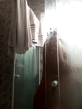 Snapshot of jadecristina chatting on February 2026 12:28:02 PM jadecristina online show from February 2026 12:28:02 PM