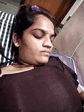 Snapshot of Sofia_kuuu chatting on September 2025 03:57:01 PM Sofia kuuu online show from September 2025 03:57:01 PM