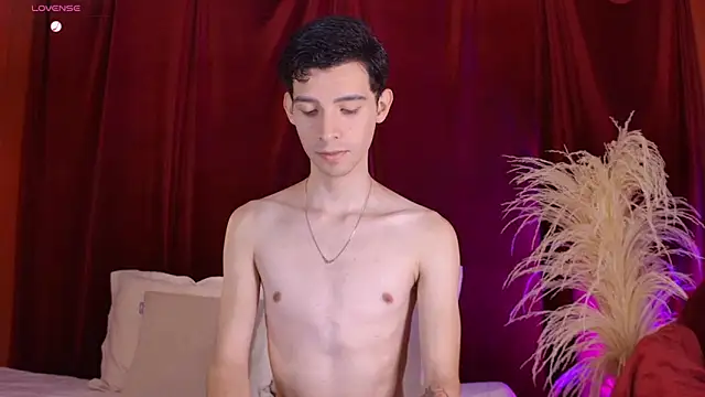 VicenteFerrer online show from May 2026 02:01:01 PM
