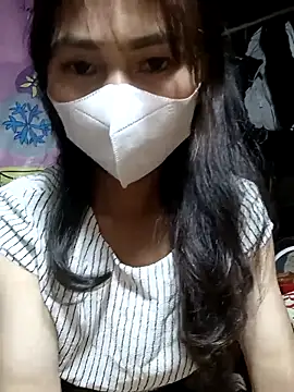 Snapshot of chau1 chatting on April 2026 02:04:02 PM chau1 online show from April 2026 02:04:02 PM