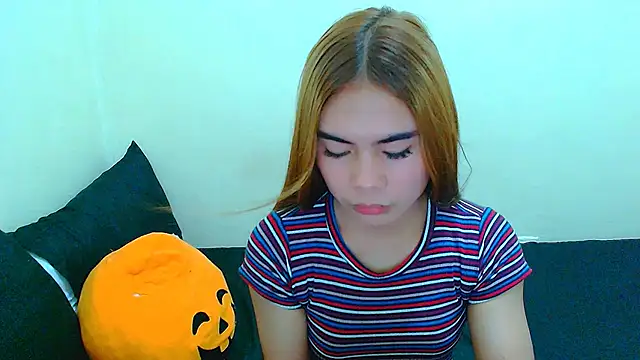 mikhaylahanderson online show from January 2026 02:38:01 AM