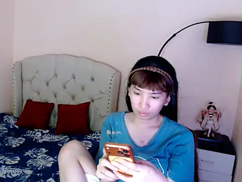Snapshot of ShantalFoxxy_ chatting on July 2026 02:10:01 PM ShantalFoxxy online show from July 2026 02:10:01 PM