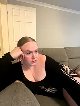 gracelovesxx online show from October 2025 08:33:01 AM