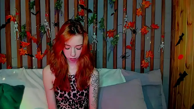 Lori Williams online show from October 2025 12:56:02 AM