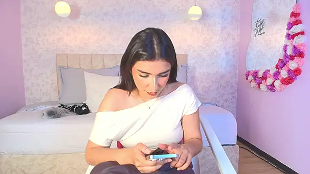 sweet artemiis online show from September 2025 08:11:02 PM