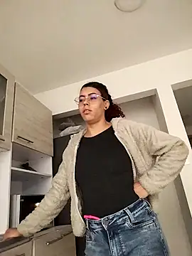 Pamelamiler   online show from October 2025 11:55:01 AM