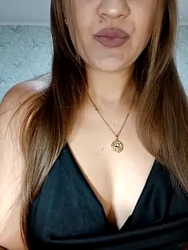 Viola3102 online show from September 2025 03:15:02 PM