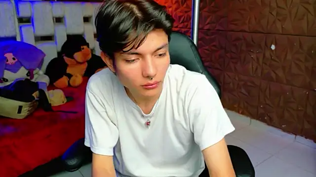 alandelrey57 online show from February 2026 02:53:02 AM