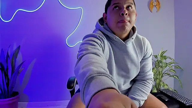 Maximus Steel online show from October 2025 10:55:01 AM