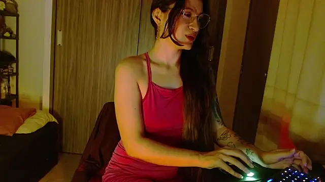 lia ana online show from February 2026 06:03:01 AM