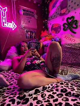 Snapshot of TranSexualJade95 chatting on February 2026 08:54:01 AM TranSexualJade95 online show from February 2026 08:54:01 AM