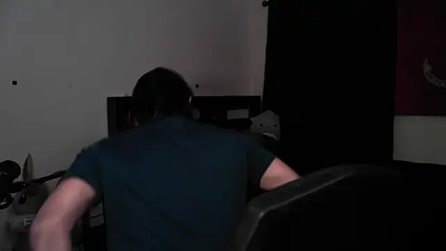 DevilPup75  online show from May 2026 05:25:01 AM
