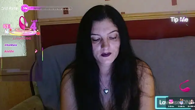 Snapshot of Goldgirl89 chatting on September 2025 11:48:01 PM Goldgirl89 online show from September 2025 11:48:01 PM