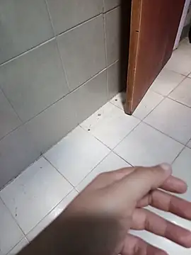 Snapshot of Abimelecpirela chatting on November 2025 03:25:02 PM Abimelecpirela online show from November 2025 03:25:02 PM