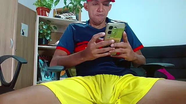 skinny23cm online show from November 2025 08:43:01 PM