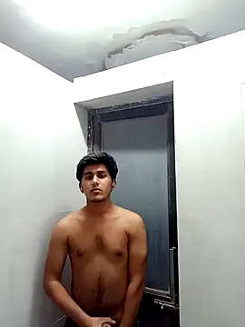 HarryChoudhary21 online show from December 2025 08:40:01 PM