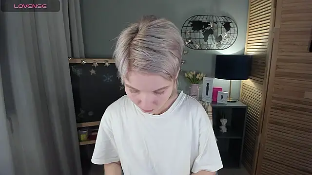 Madelaineses online show from January 2026 10:54:02 AM