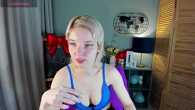 Madelaineses online show from February 2026 08:57:02 AM