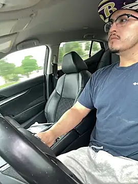 Dwizzlerperizzlee online show from April 2026 02:56:01 PM