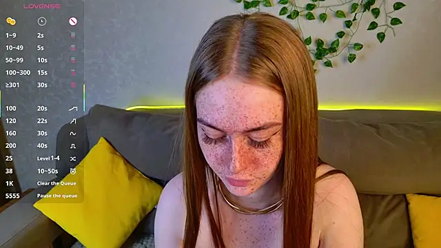 Roxy Sunnny online show from November 2025 09:23:01 AM