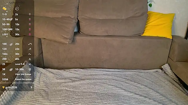 Roxy Sunnny online show from December 2025 09:27:01 AM