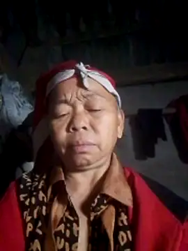 Snapshot of VangLe73 chatting on November 2025 09:58:01 AM VangLe73 online show from November 2025 09:58:01 AM