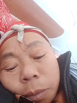 Snapshot of VangLe73 chatting on December 2025 03:14:02 AM VangLe73 online show from December 2025 03:14:02 AM