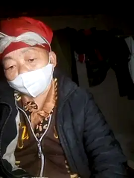 Snapshot of VangLe73 chatting on January 2026 06:31:02 PM VangLe73 online show from January 2026 06:31:02 PM