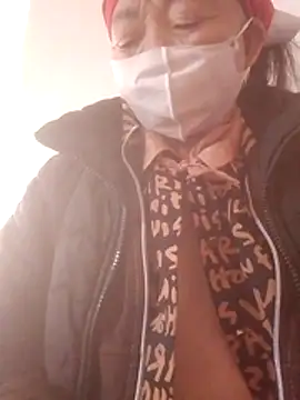 Snapshot of VangLe73 chatting on January 2026 06:37:02 AM VangLe73 online show from January 2026 06:37:02 AM