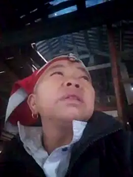 Snapshot of VangLe73 chatting on February 2026 06:39:02 AM VangLe73 online show from February 2026 06:39:02 AM