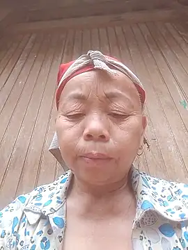 Snapshot of VangLe73 chatting on February 2026 06:23:01 AM VangLe73 online show from February 2026 06:23:01 AM