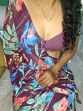 Tamilpallavi online show from November 2025 03:16:02 PM